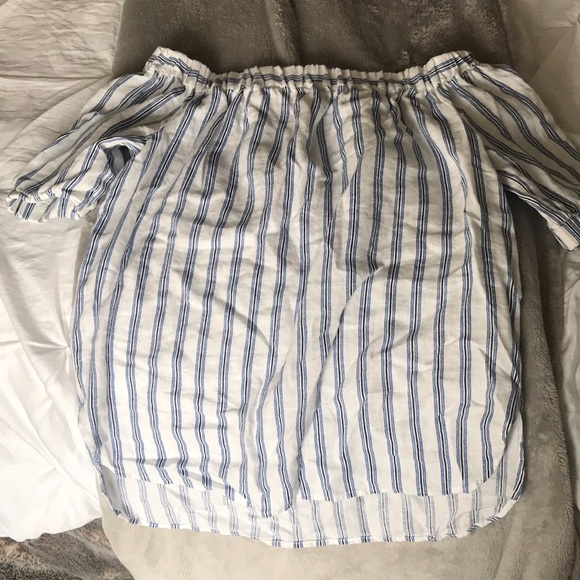 MICHEAL KORS off the should top - Picture 2 of 8